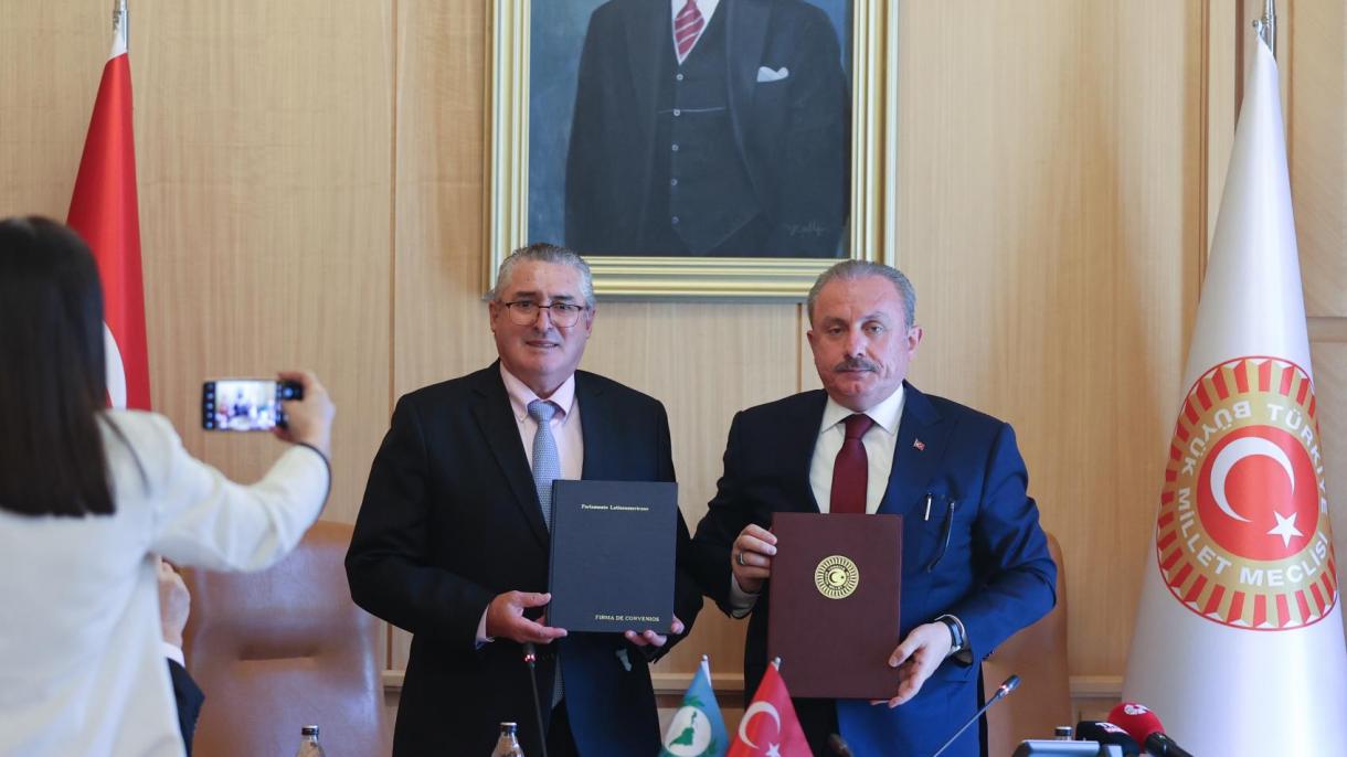 Turquía se convierte en miembro observador del Parlatino