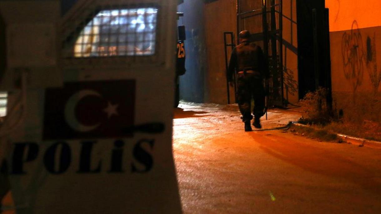 Un soldado cae mártir en el ataque de los terroristas del PKK con proyectiles en Hakkari