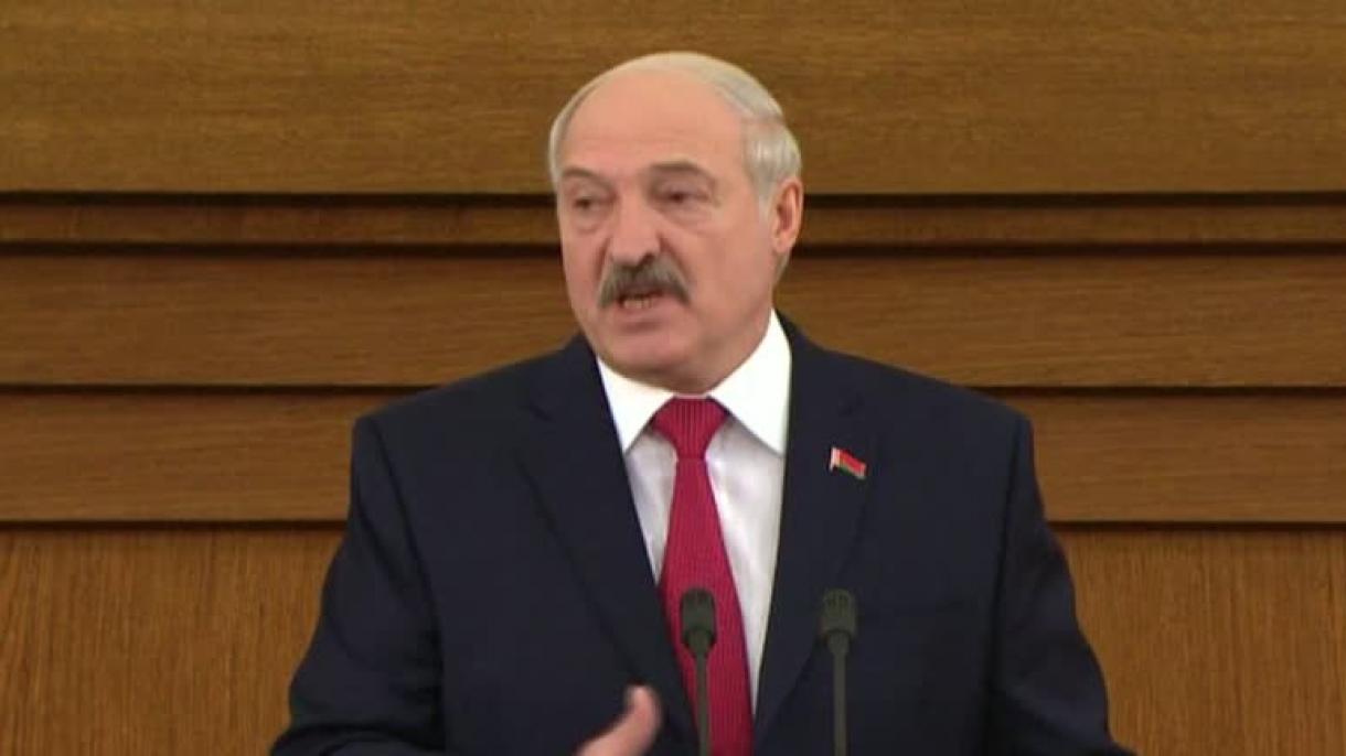 Lukaşenko Kasam Edip Wezipesine Başlady