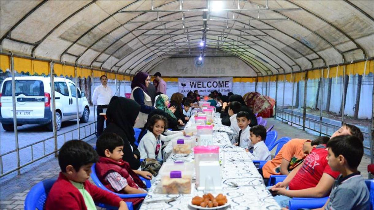 ضیافت افطاری مسلمانان آمریکا برای سوریان