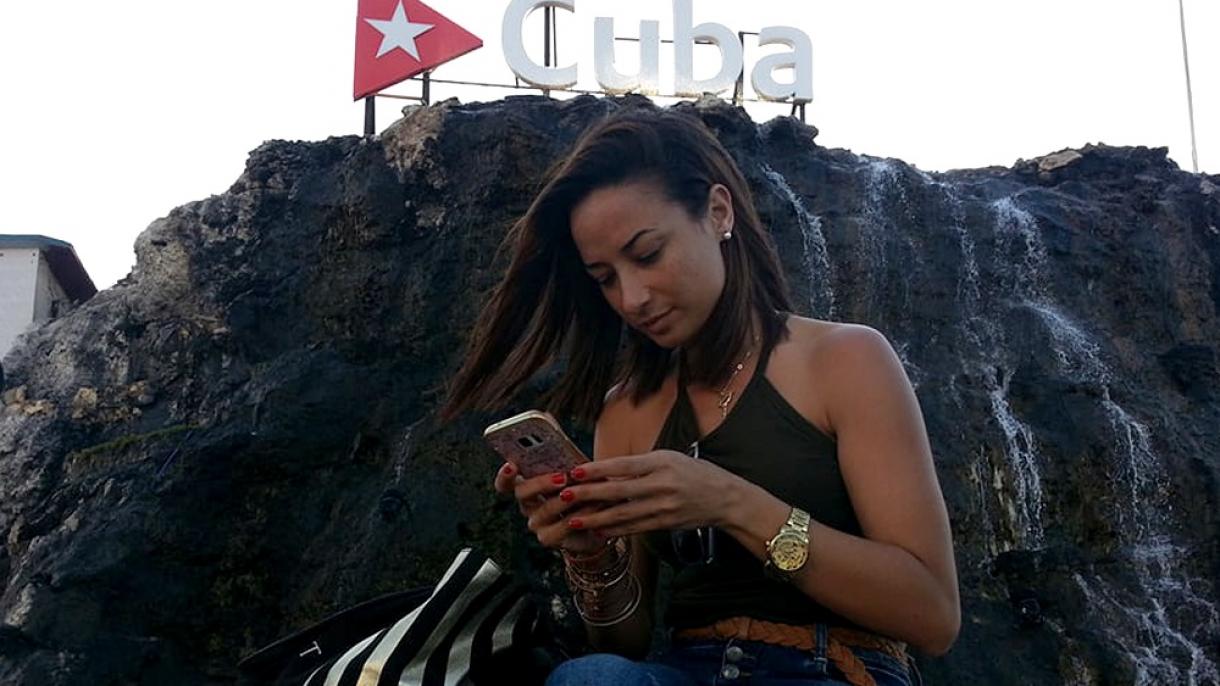 Cuba comienza esta semana el servicio de internet móvil 3G