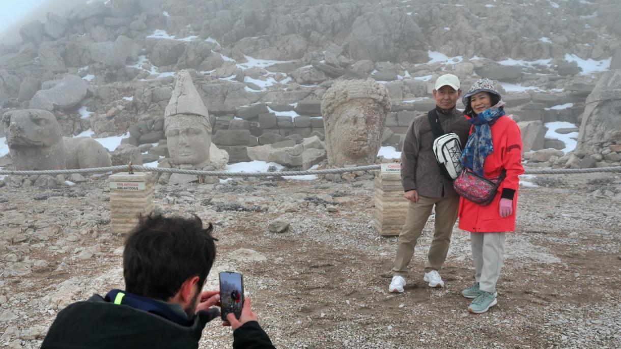 adiyaman guney kore turistler1.jpg