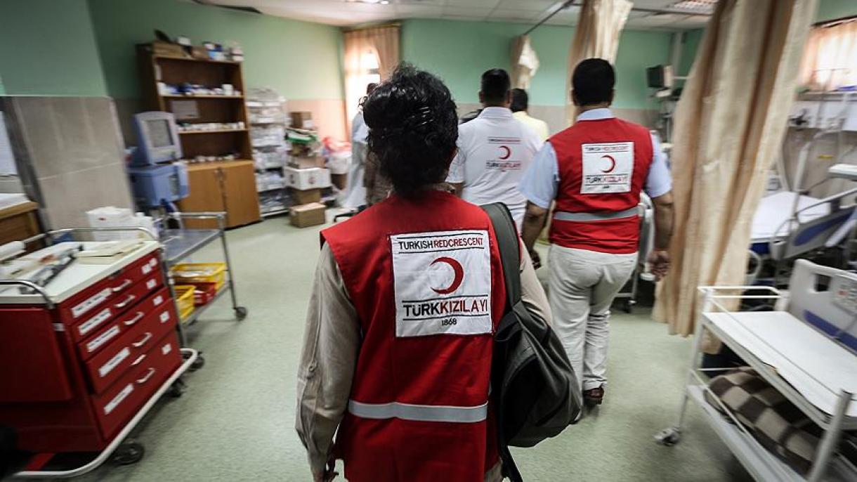 A ajuda médica turca de 47 toneladas chega ao Iêmen
