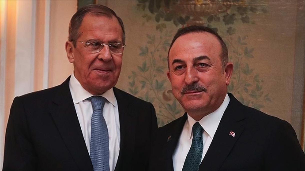 Cavusoglu s’entretient avec son homologue russe Lavrov