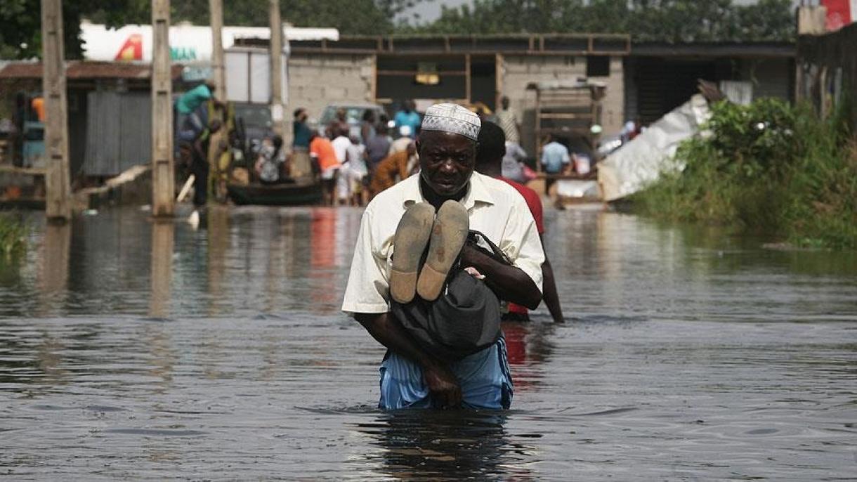 Inundações na Nigéria causam 50 mortos