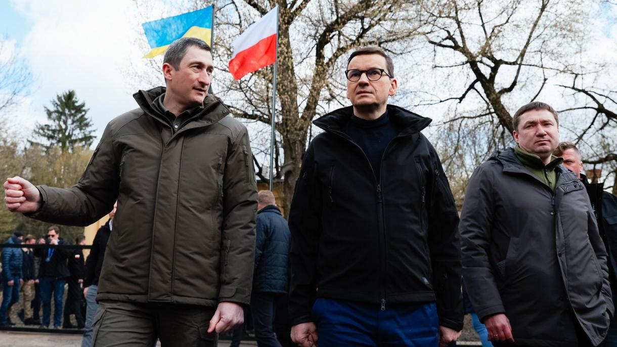 پولند باش وزیری اوکراین نینگ لویو شهری گه تشریف بویوردی