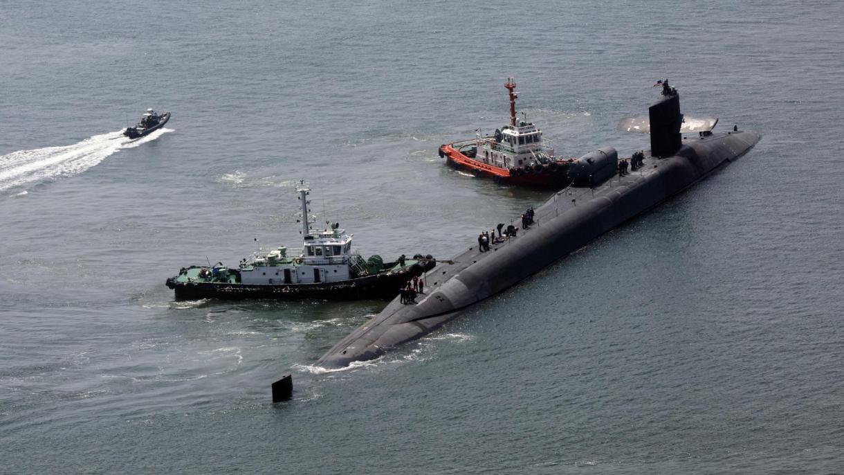 АКШнын суу астындагы кемеси USS Michigan Түштүк Кореяда