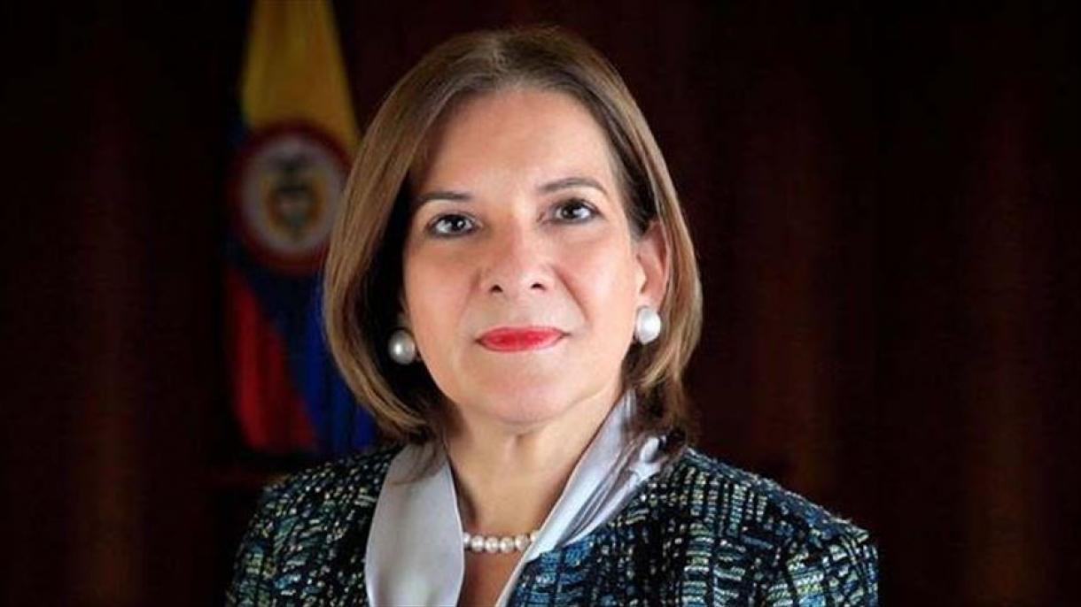 Senado de Colombia elige a la exministra Margarita Cabello como la primera procuradora general