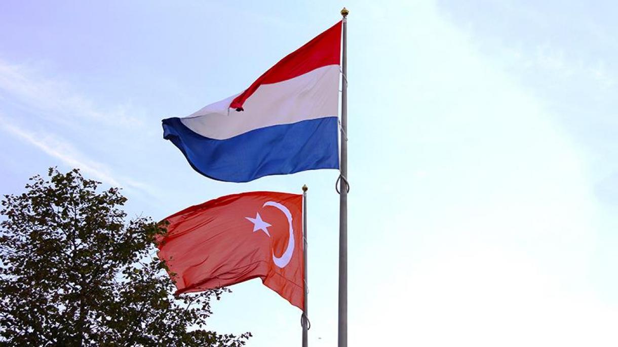 Turquía y Holanda tomaron decisión de normalizar las relaciones mutuamente
