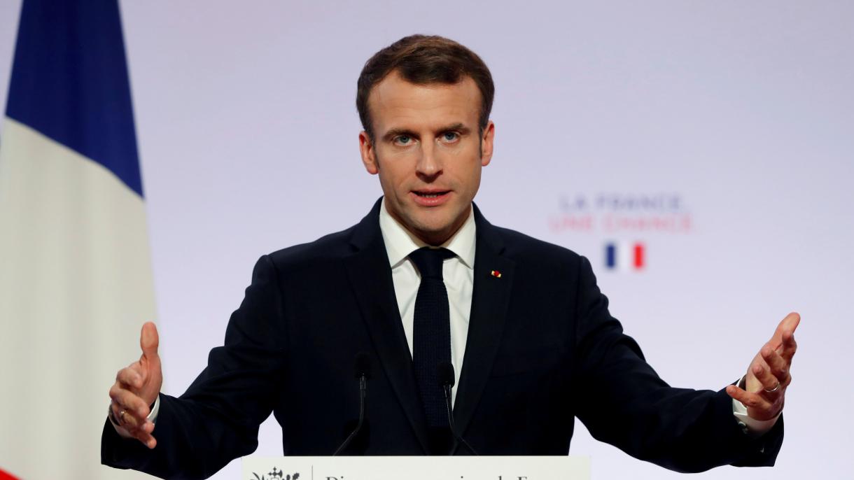 Fransa prezidenti Macron xaricə olan səfərlərini ləğv etdi