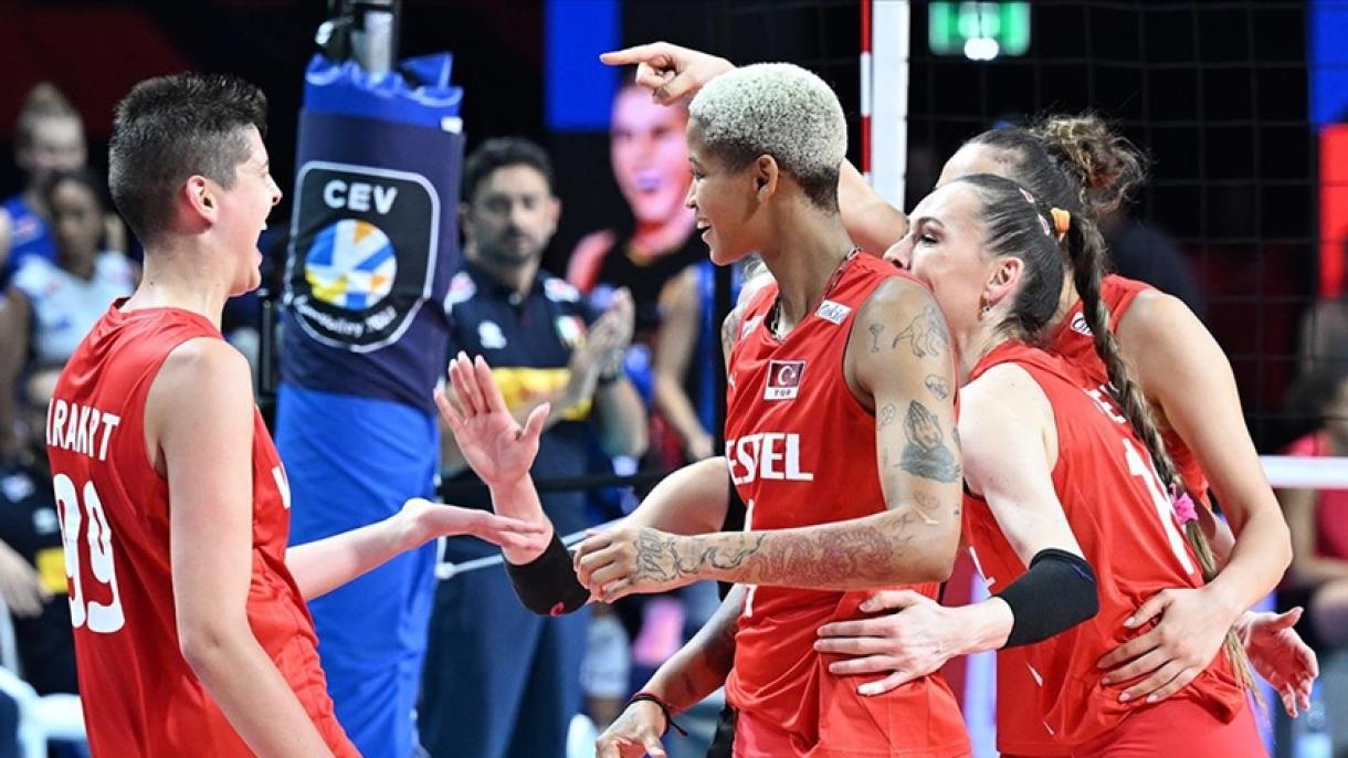 Volley, Europei femminili: Türkiye in finale