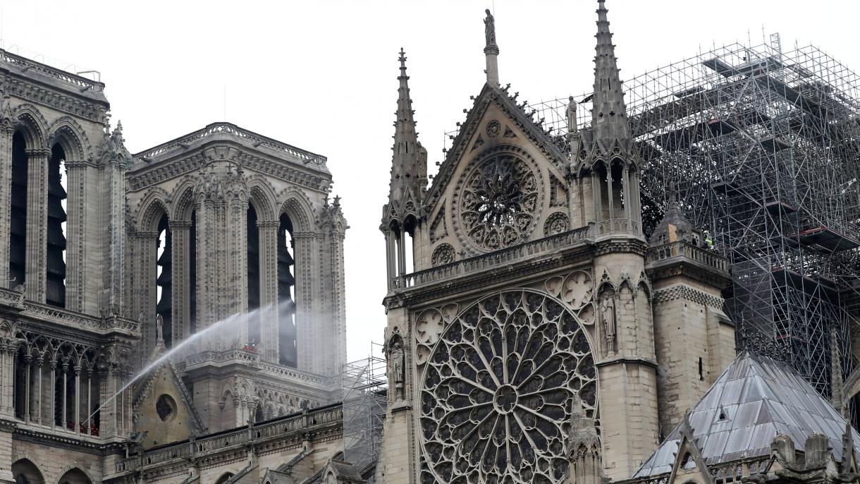 OIC, incendiul la Catedrala Notre Dame