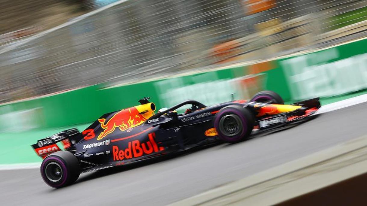 Ricciardo a pole pozícíóban