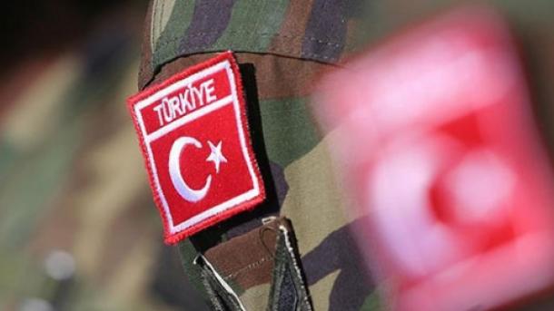 Terror tәşkilatı DEAŞ-ın atdığı ‘‘Katyuşa’’ raketi Türk әsgәrlәrinin olduğu  ‘‘Gedu’’ bazasına düşüb
