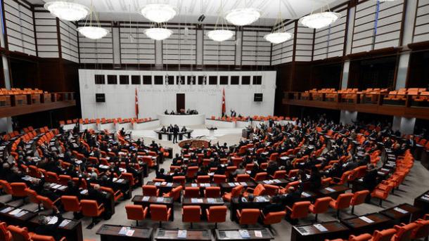 土耳其外长将向议员通报叙利亚局势