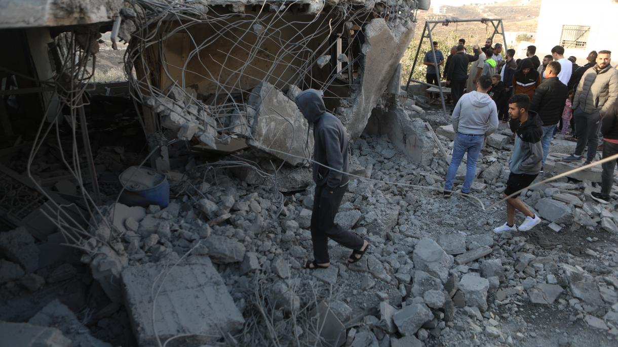 اسرائیلی فوج نے دو فلسطینیوں کے مکانوں کو دھماکے سے اڑا دیا
