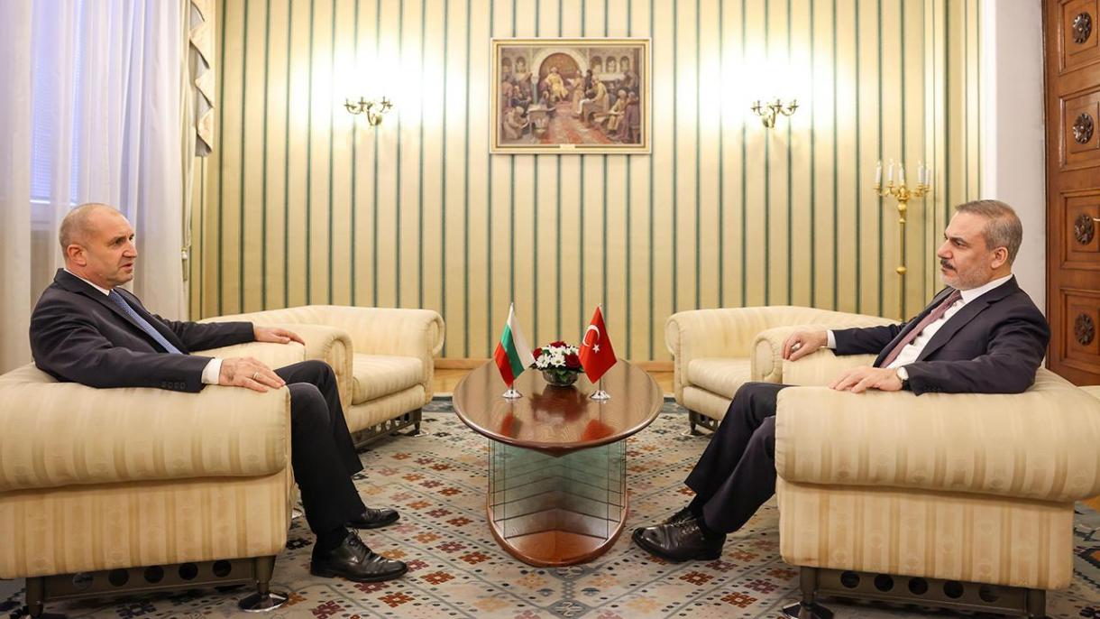 دیدار وزیر خارجه ترکیه با رئیس جمهور بلغارستان