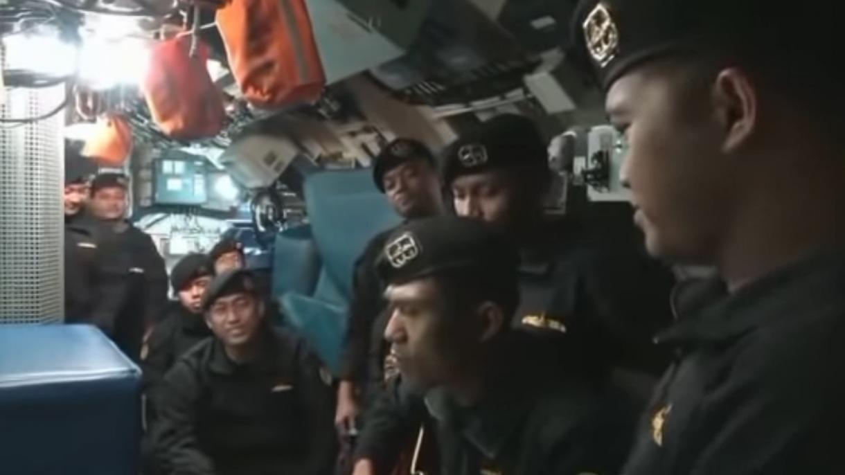 آخرین آواز خداحافظی خدمه زیردریایی غرق شده اندونزی