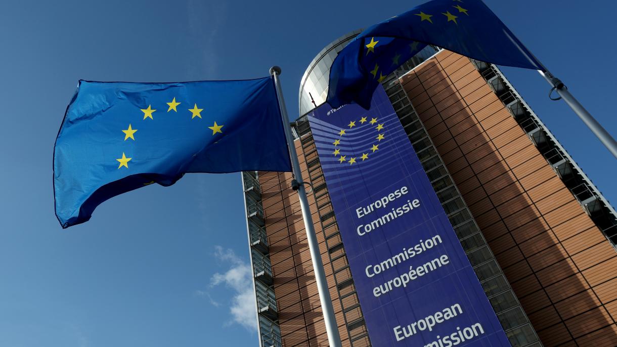 Comissione europea, procedura di infrazione contro TikTok