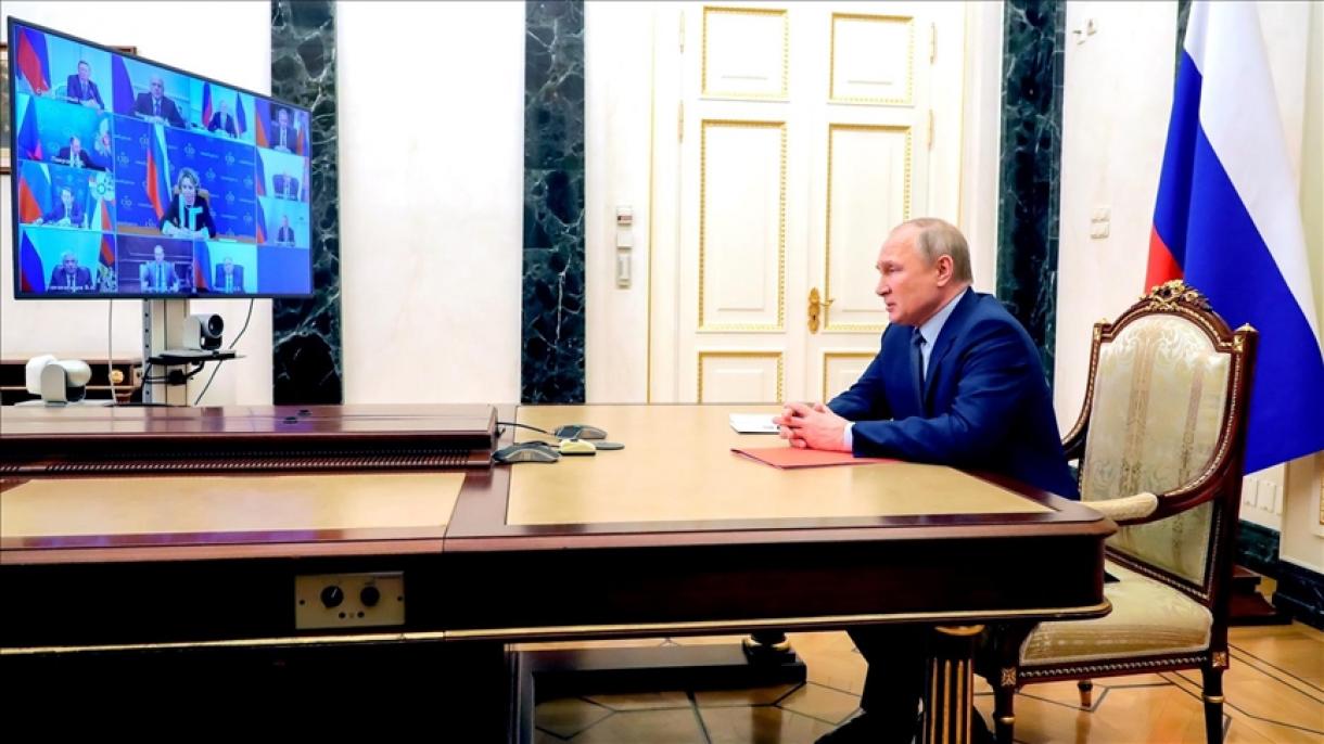 روس کے صدر ولادیمیر پوتن کا روسی سلامتی کونسل میں قارا باغ  پیش رفت پر تبادلہ خیال