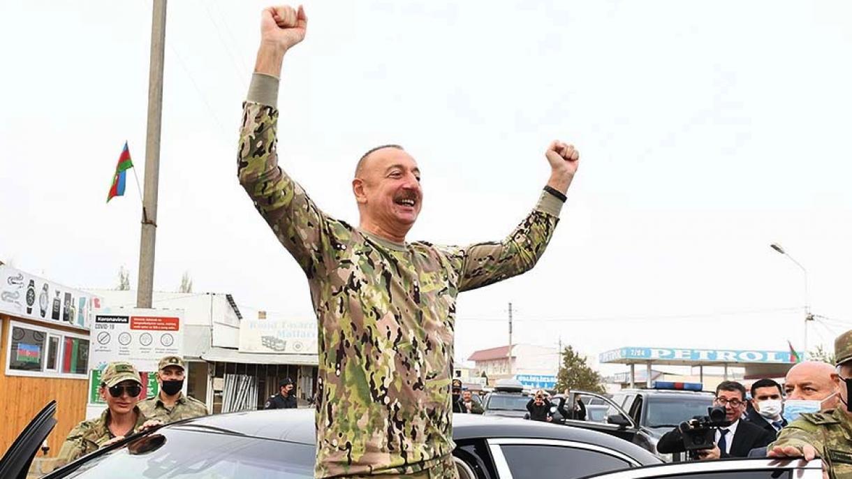 Алиев Физули менен Шушанын ортосунда салына турган жаңы жолдун пайдубалын түптөөгө катышты