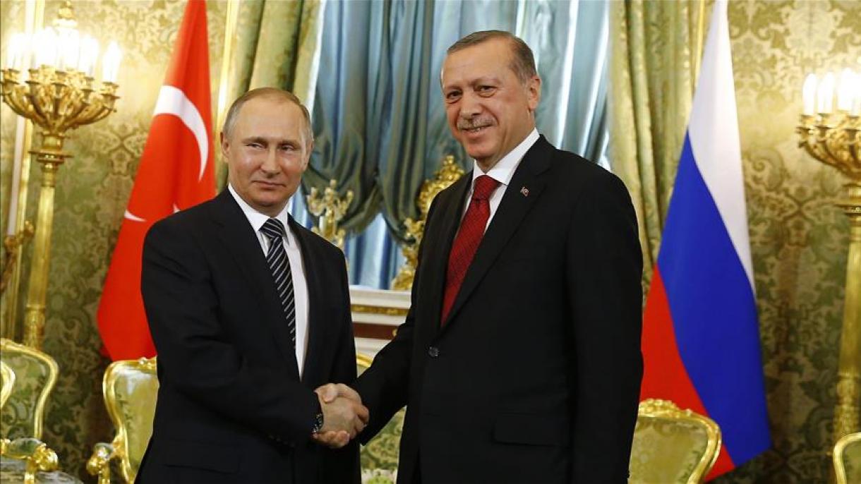 پوتین نتیجه همه پرسی 16 آوریل را به اردوغان تبریک گفت