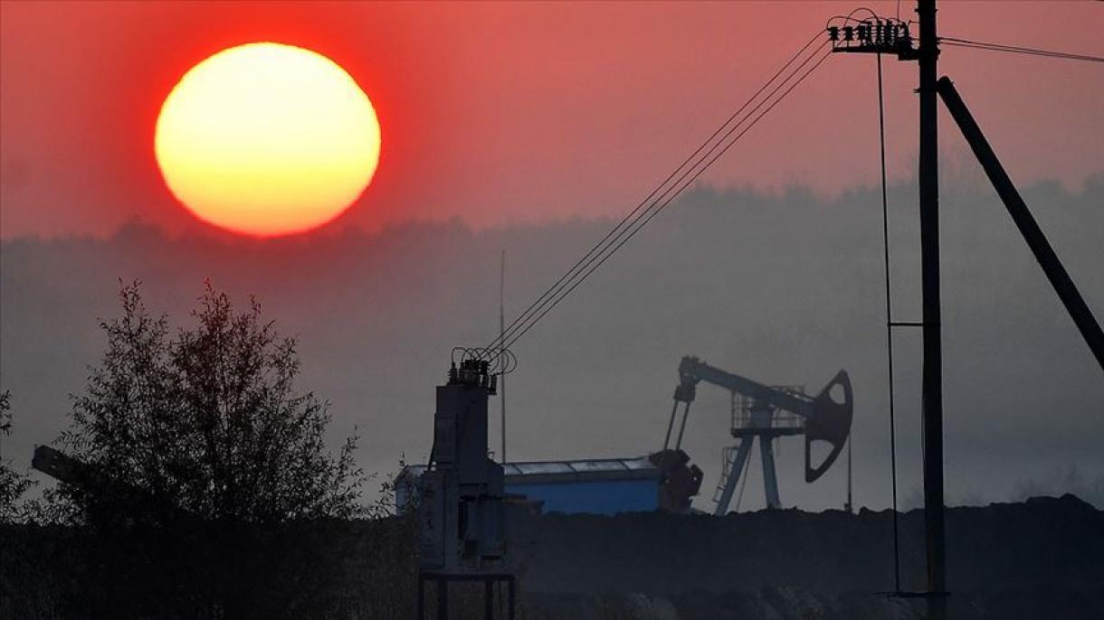 اوپک پلاس بر سر بزرگترین کاهش عرضه نفت توافق کرد