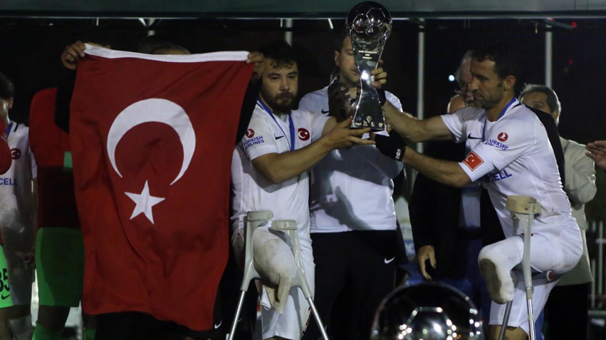 Түркиянын майып-ампутант улуттук футбол курама командасы Дүйнө экинчилигин алды