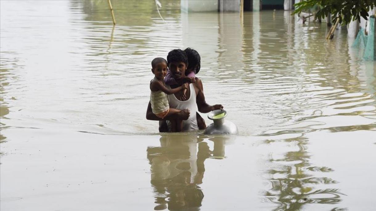 بھارت میں مون سون کی بارشوں اور سیلاب سے 135 سے زاہد افراد ہلاک