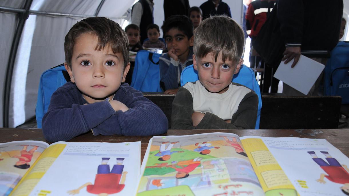 Menekült gyerekek oktatását támogatja az EU