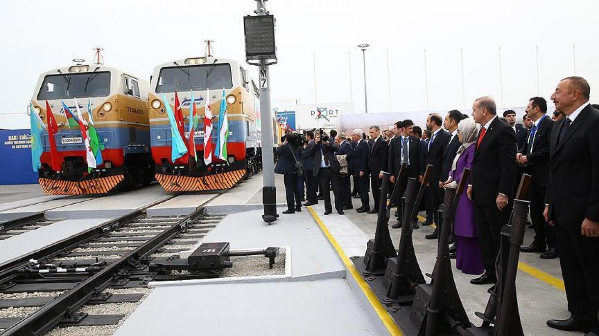 اولین محموله قطار باکو-تفلیس-قارص راهی ترکیه شد