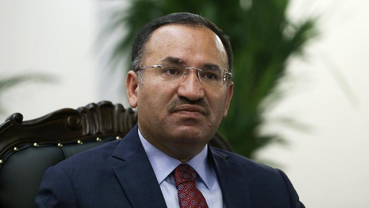 Bekir Bozdag’:"Amerika Turkiyadagi harbiy isyonni Fetullah Gulen harakati sodir qilganini biladi"