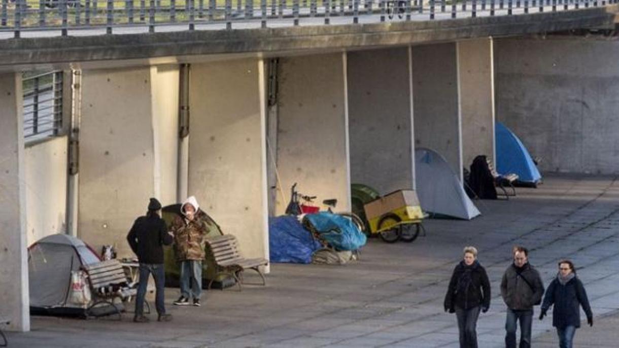 650 ezer hajléktalan volt 2017-ben Németországban