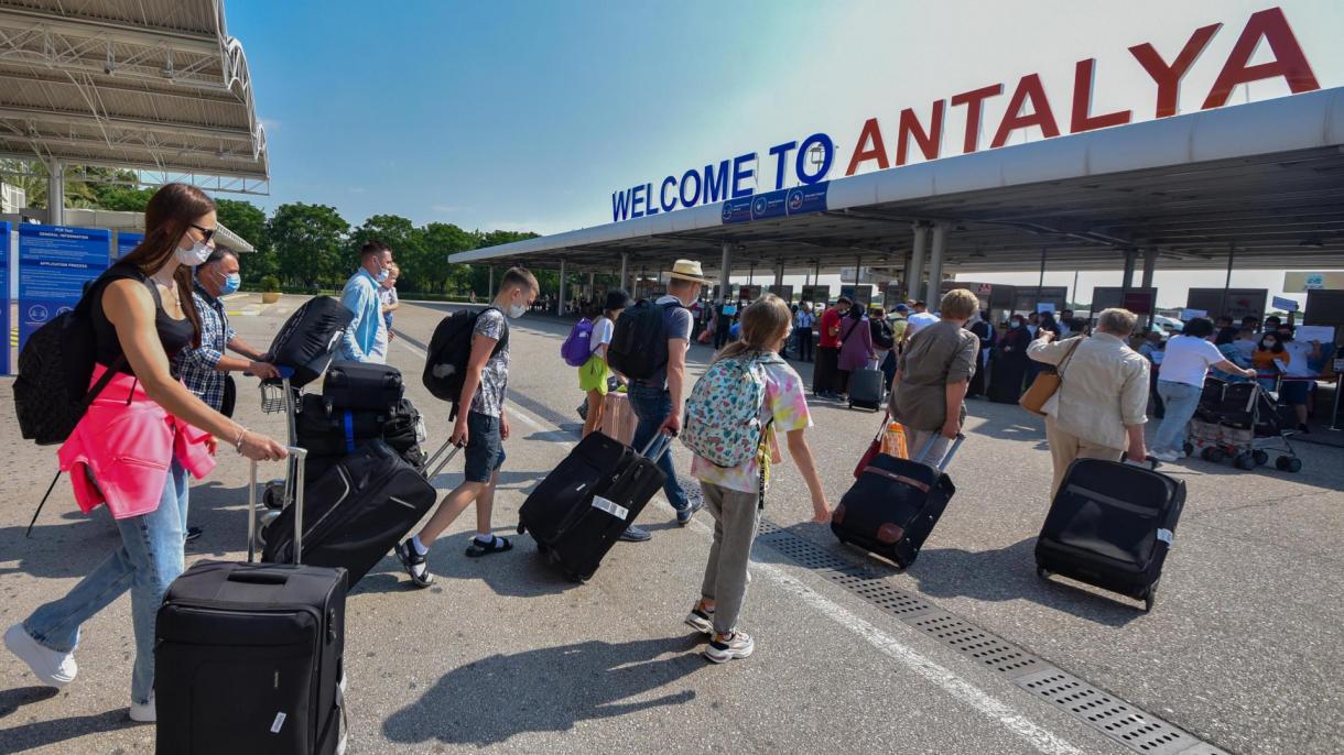 Türkiyägä kilüçe turistlar sanı artqan