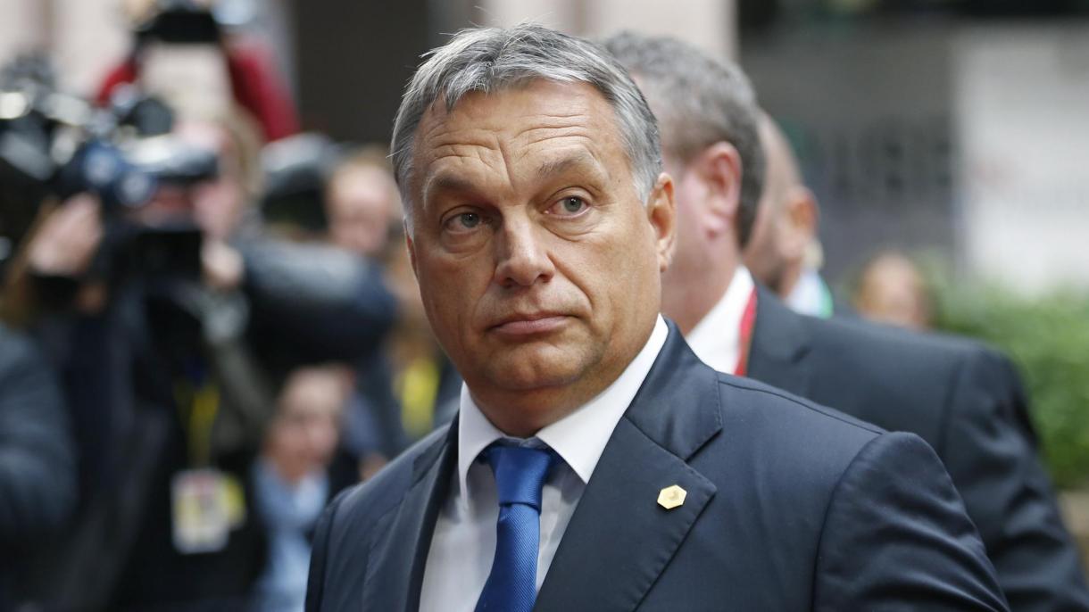 Beoltották Orbán Viktort