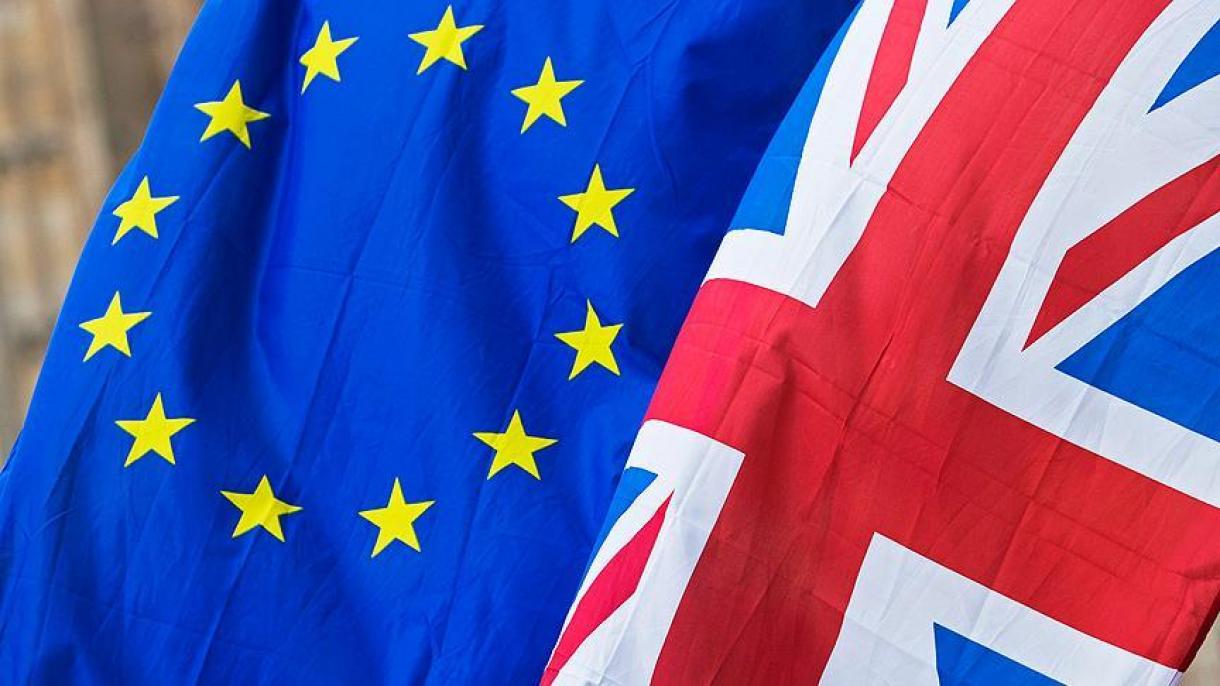 Jóváhagyta a londoni alsóház a brit EU-tagságról szóló törvény visszavonási tervezetét