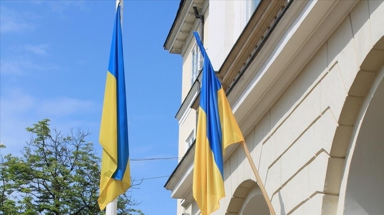 Ukrajnában hatályba lépett a kihirdetett rendkívüli állapot