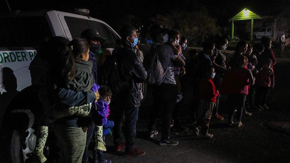 Más de 1,7 migrantes irregulares detenidos por EEUU en la frontera con México en el último año
