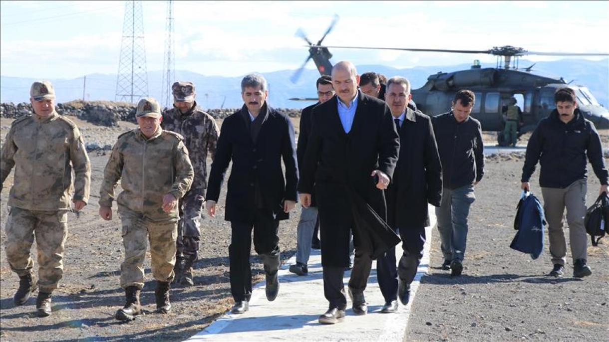 بازدید وزیر کشور ترکیه از دیوار امنیتی در مرز ایران