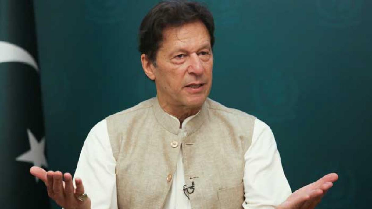 ملک میں قانون کی حکمرانی کی جنگ لڑ رہے ہیں: وزیراعظم عمران خان