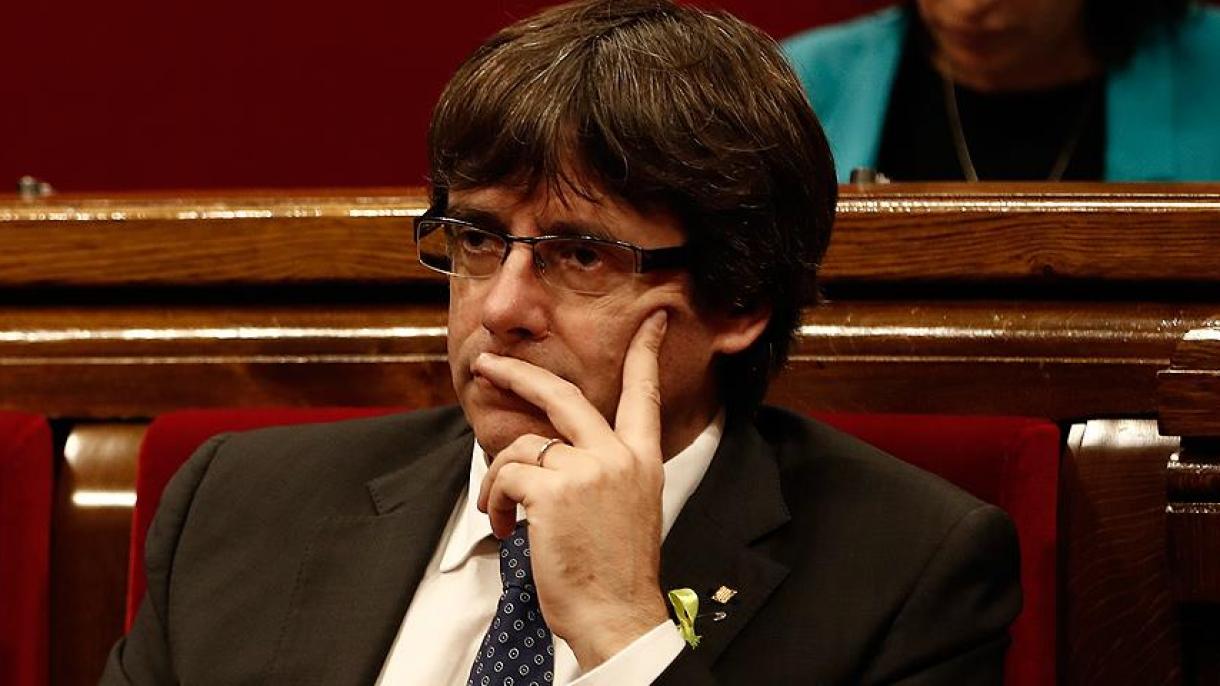 Puigdemont: "Necesita una lista unitaria para ganar las elecciones del 21D"