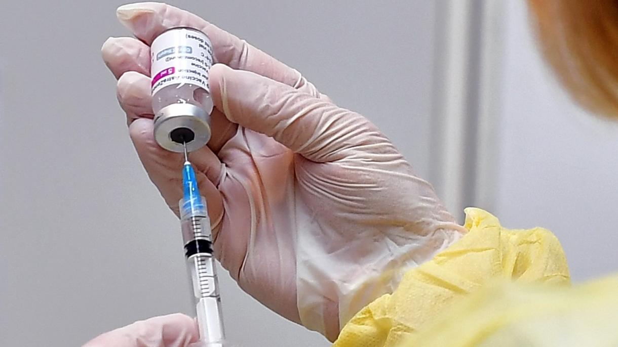 La UE: “AstraZeneca debe suministrar la cantidad suficiente de vacuna sin esperar”