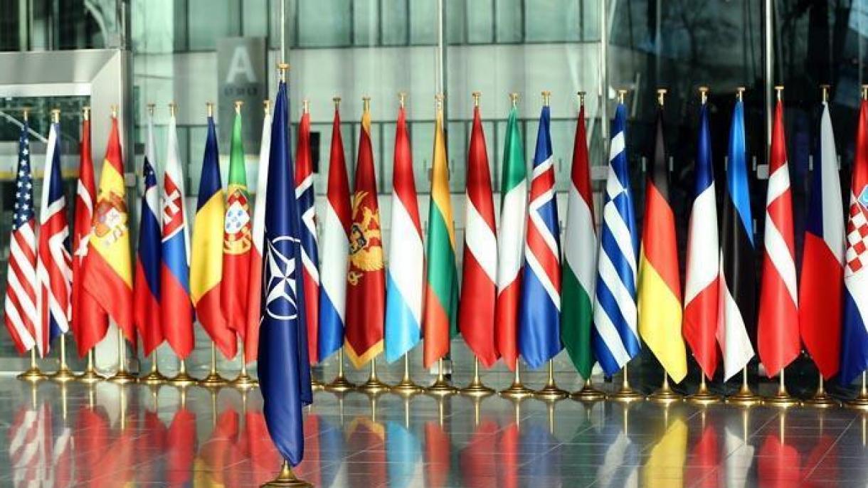 Измирде НАТОнун конференциясы өтүп жатат