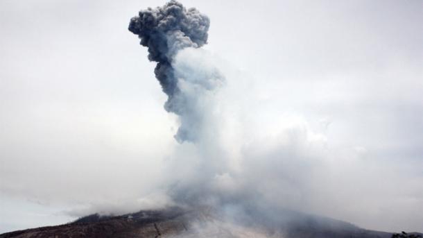 Guatemala: volcán Santiaguito realiza dos erupciones consecutivas