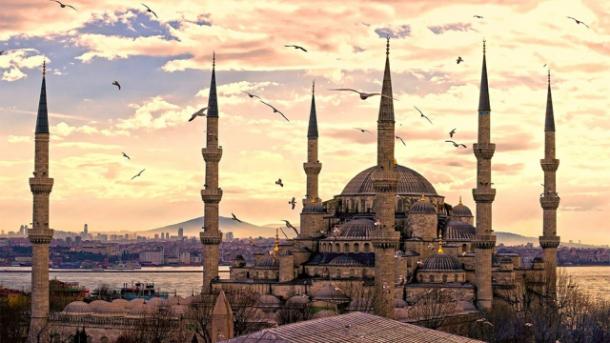 La Mezquita Azul de Estambul se restaurará completamente