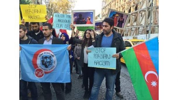 ایران کونسوللوغو اؤنونده اعتراض