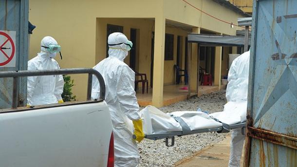 埃博拉病毒致死的人数接近3000人