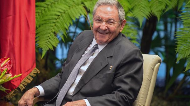 رئیس جمهور کوبا به فرانسه میرود