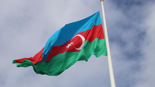 Azərbaycan Bayrağı dünyanın ən hündür 2-ci bayraq dirəyində dalğ