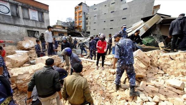 Colapso em construção na China deixa 17 trabalhadores mortos